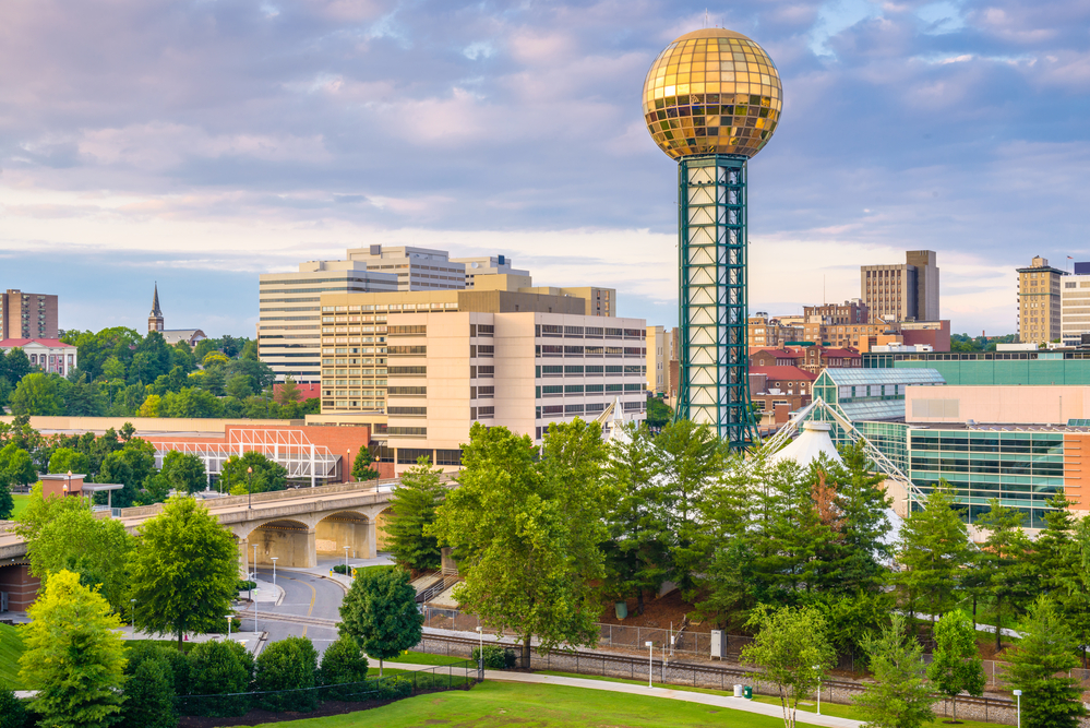 Knoxville Tennessee skyline image